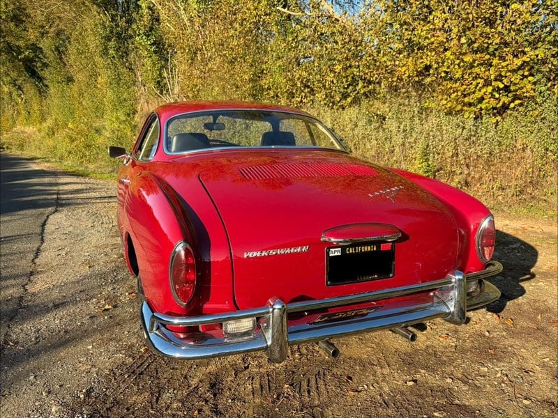 1968 Volkswagen Karmann Ghia - 2 1968 Volkswagen Karmann Ghia - 2