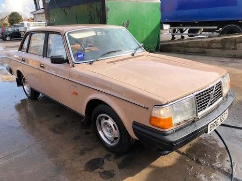 1982 Volvo 244 DL at Morris Leslie Auction 18th August In vendita all'asta