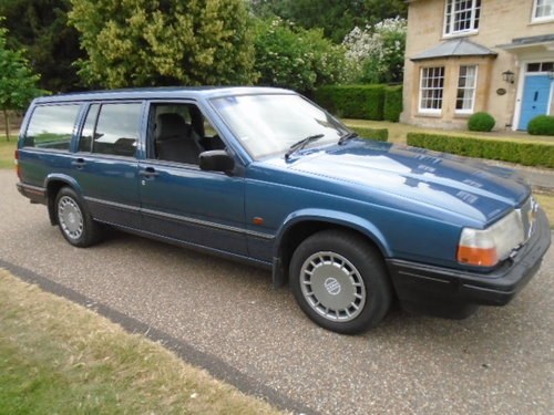 1993 Volvo 940 S Estate, 1 owner + 65000 miles.  For Sale