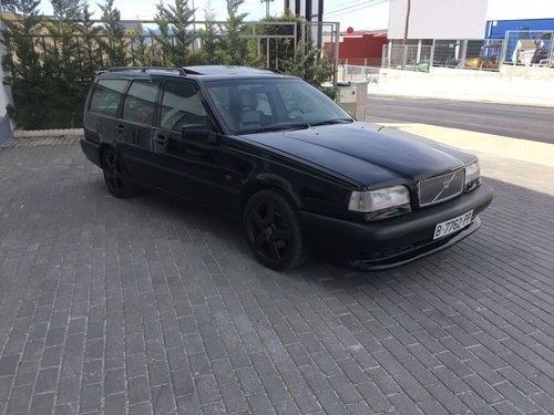 1995 Exclusive Volvo 850 T5 R family For Sale