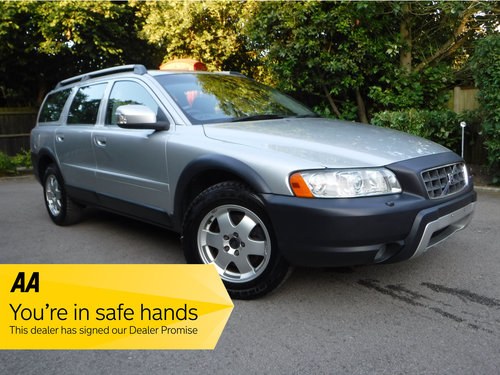 2007 Volvo XC70 2.5 T SE Lux Geartronic AWD 5dr 29,000 MILES In vendita