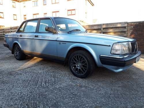 1989 Volvo 240 GL S/R at Morris Leslie Auction 24th November For Sale by Auction