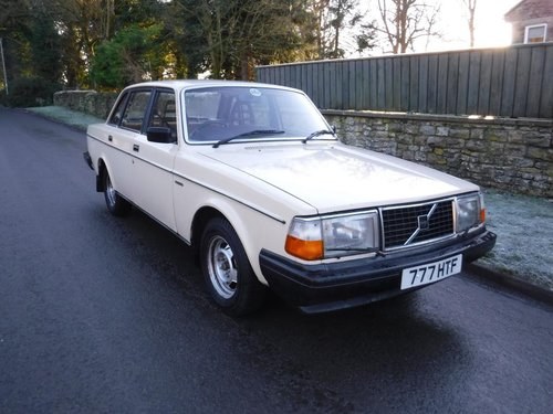 **FEB AUCTION** 1982 Volvo 244 DL For Sale by Auction
