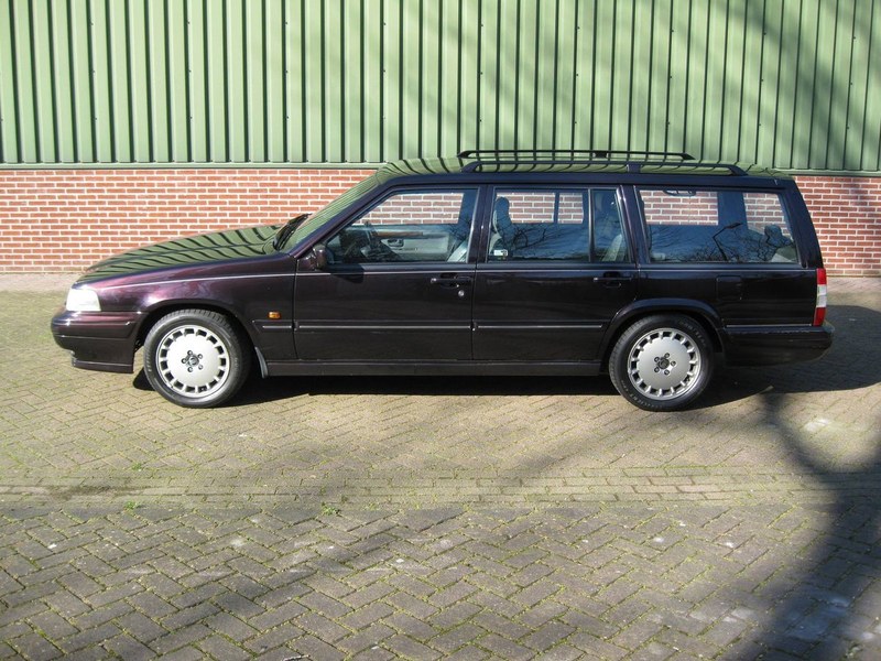 Volvo 960 3.0L 24V aut. € 9.900,--