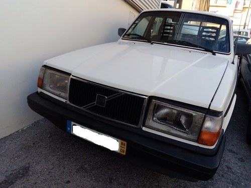 1988 VOLVO 245 For Sale
