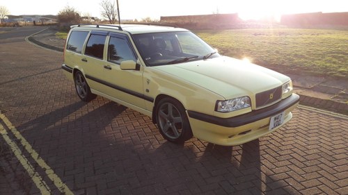SOLD - VOLVO 850 T5R ESTATE 1995 YELLOW –  JAP IMPORT  SOLD