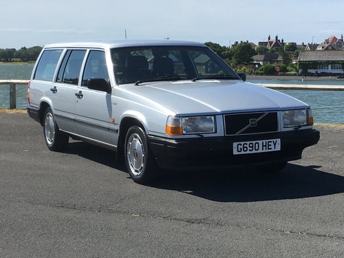 1990 VOLVO 740 GLE 2.3 AUTO ESTATE. 41,000 MILES.  For Sale