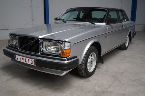 VOLVO 262, 1978 For Sale by Auction