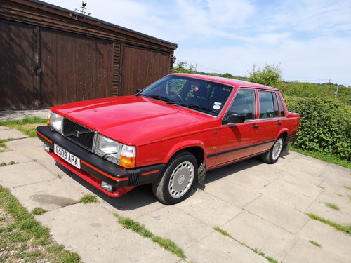 1989 Volvo 740 GL Saloon Auto One Owner 72K miles! VERKAUFT
