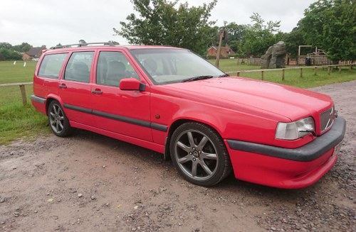 1997 Volvo 850 R Estate For Sale by Auction