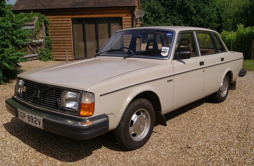 1980 Volvo 244 DL - Barons Tuesday 16th July 2019 For Sale by Auction