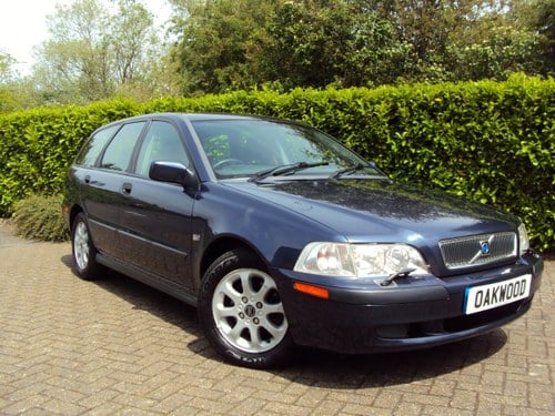 2001 A RARE LOW MILEAGE AUTOMATIC VOLVO V40 **NOW SOLD** For Sale