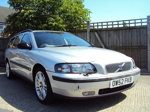 2003 Volvo V70 SE AUTOMATIC – Petrol – With Good Service History SOLD