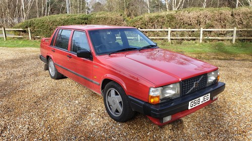 1989 Volvo 740 Turbo saloon in Excellent condition SOLD