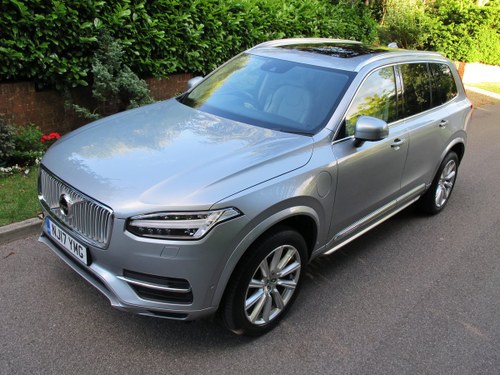 VOLVO XC90 2017 2.0 T8 HYBRID 32K VFSH - ELECTRIC SILVER     For Sale