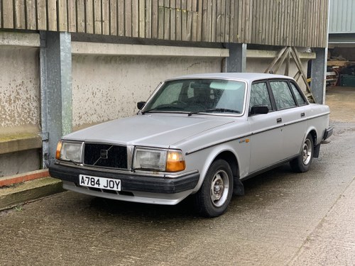 1984 Volvo 240 Low owner well maintained, silver saloon SOLD