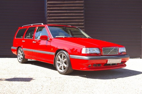 1996 Volvo 850 R 2.3 Estate Auto (48,063 miles) VENDUTO