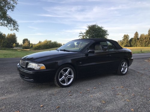 2001 Volvo C70 Convertible  For Sale by Auction
