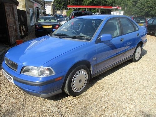 1999 VOLVO S40 4DR SALOON For Sale