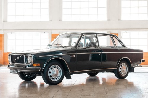 1971 Volvo 144 "de Luxe" SOLD