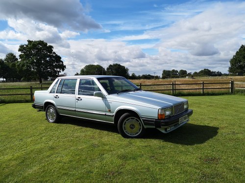 1987 Volvo 760 GLE For Sale