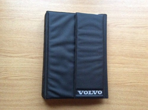 Black glove box folder and contents In vendita