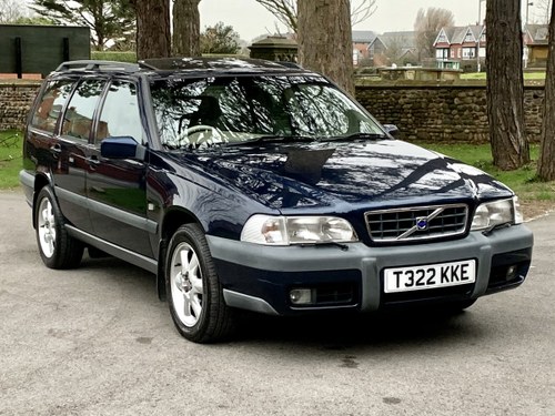 1999 Volvo V70 XC 2.5T Mk1 Cross Country 4x4. 74,000 Miles. For Sale