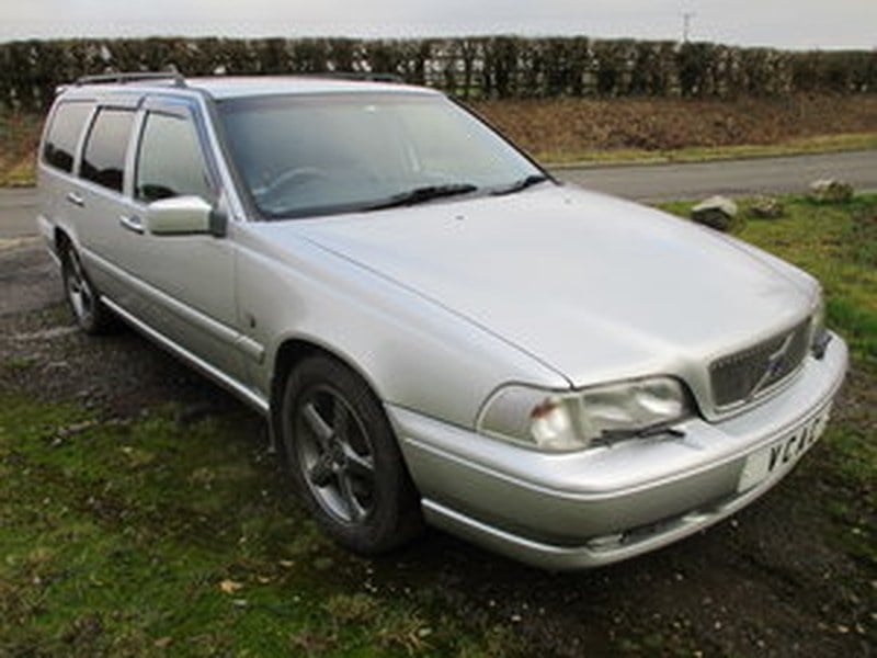 Volvo V70 T5 Estate Automatic. First Generation Car.
