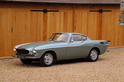 Volvo P1800E, 1971.   Blue metallic with black leather. For Sale