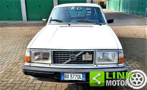 1980 VOLVO 245 G L SW - Da ripristinare For Sale