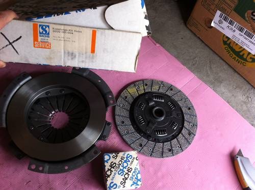 SACHS Clutch Kit 3000 001 004 for VOLVO (1978-1989) For Sale