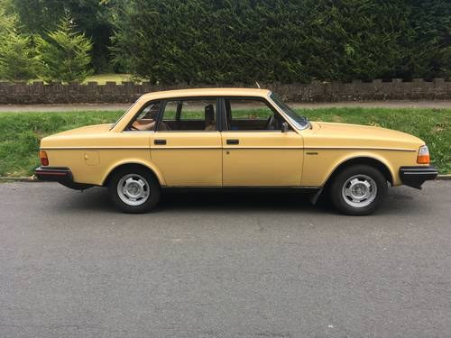 1982 VOLVO 244 (240) DL, 2.1, 56,000, MOT JAN 2019 Kaufen Bei
