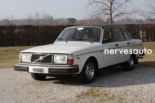 1980 Volvo 244 GLE For Sale