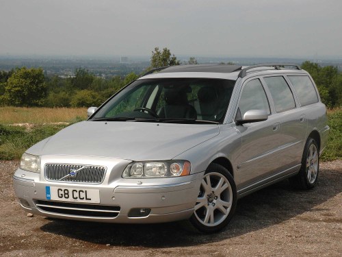2004 Volvo V70 D5 SE Auto SUNROOF 1 OWNER 80k FSH cherished No.) SOLD
