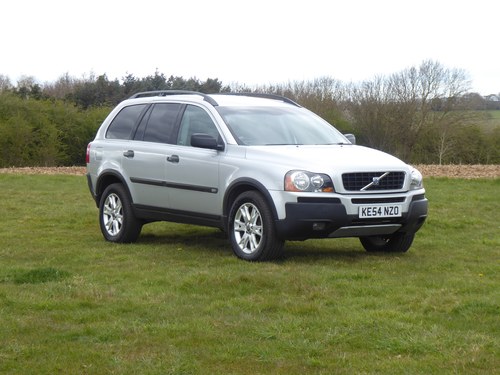 2005 Volvo XC90 1 x Owner Full History 4WD Auto Diesel SE For Sale