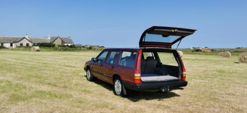 1997 Volvo 940 classic estate, 3 owners, mint condition For Sale