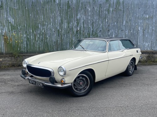1973 VOLVO 1800ES - EXCEPTIONAL EXAMPLE, AUTOMATIC SOLD