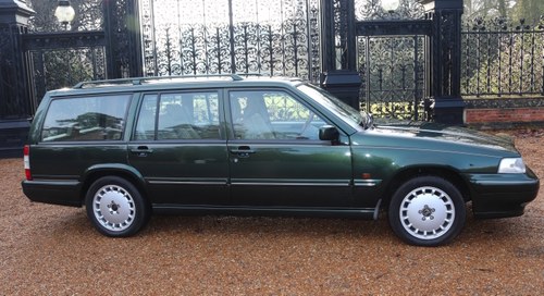 1995 VOLVO 960 ESTATE 3.0 *55,000 miles* VENDIDO