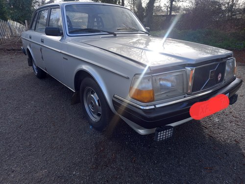 1982 Volvo 240GL CLASSIC Kaufen Bei
