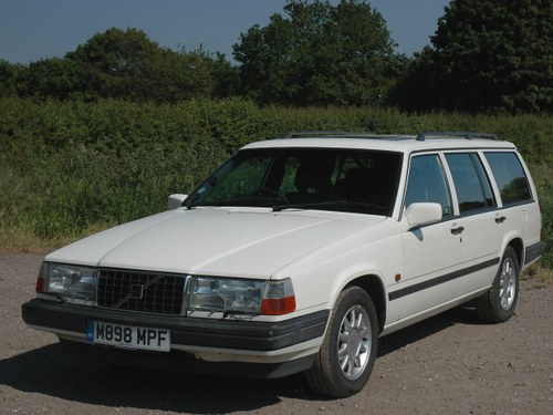 1995 (M) VOLVO 940 2.3 SE TURBO (hpt) Estate, 2 OWNERS SOLD
