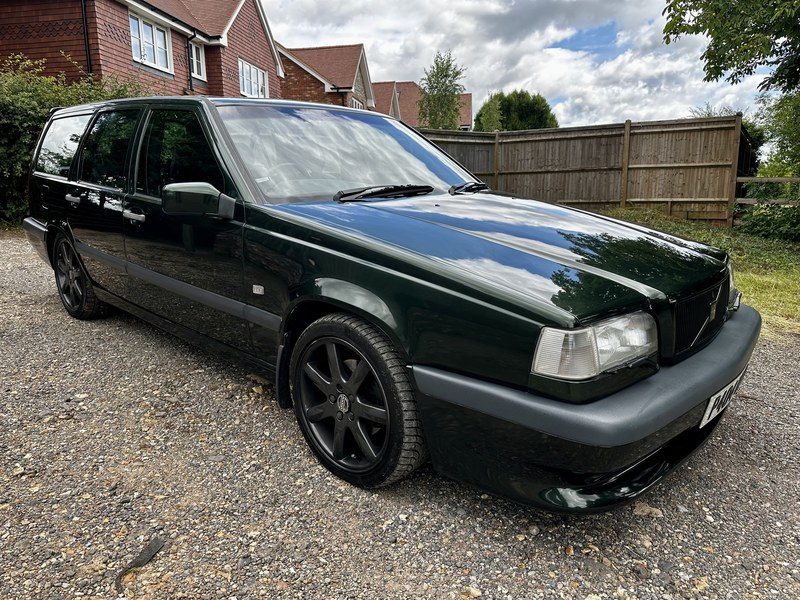 1997 Volvo 850R Estate automatic +rare 7 seater spec