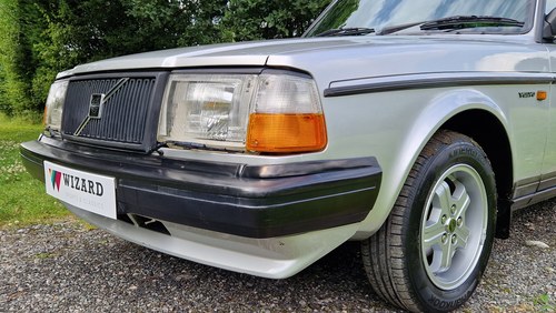 1989 Volvo 240 - 9