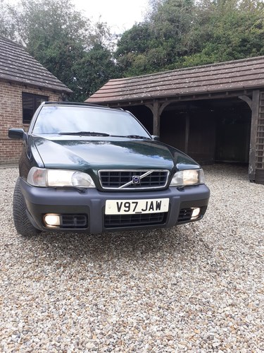 2000 Volvo V70 Xc Classic Auto