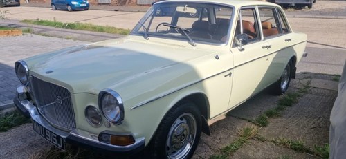 1971 Volvo 164