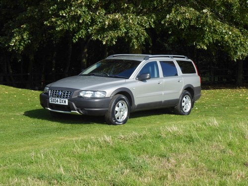 2004 Volvo XC70 D5 Full History with over £20k invoicing 4WD Auto À venda