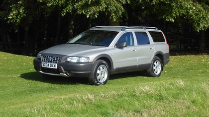 Volvo XC70 D5 Full History with over £20k invoicing 4WD Auto