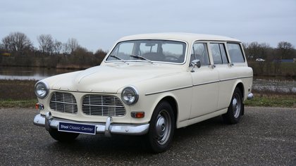 Volvo Amazon Combi with Overdrive restored 1966 LPG