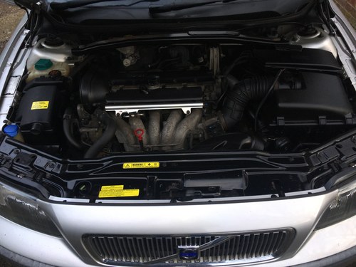 Now Sold @ £3525 2001 Volvo V70