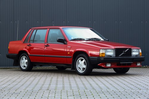 1987 Volvo 740 Turbo Intercooler - 1st Owner, 92k kms