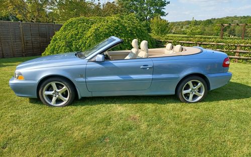 2005 Volvo C70 (picture 1 of 27)